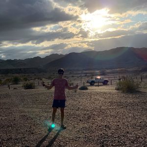 Meet your Posher, Carlos